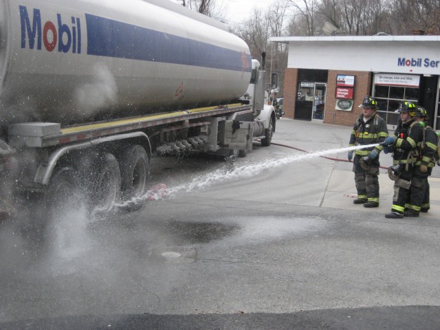 Mobil Tanker Malfunctioning Brakes